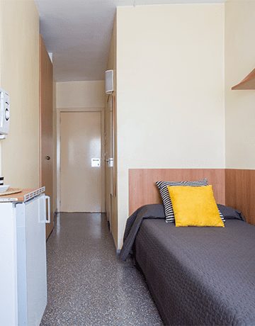 Habitaciones estudiantes resa emperador carlos v individual cama nevera Carrussel Mobile cabecera-360x460