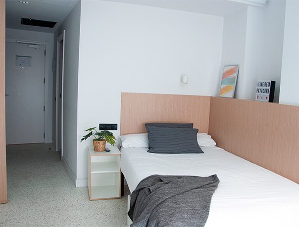 habitaciones universitarias resa patacona individual interior cama 604x459