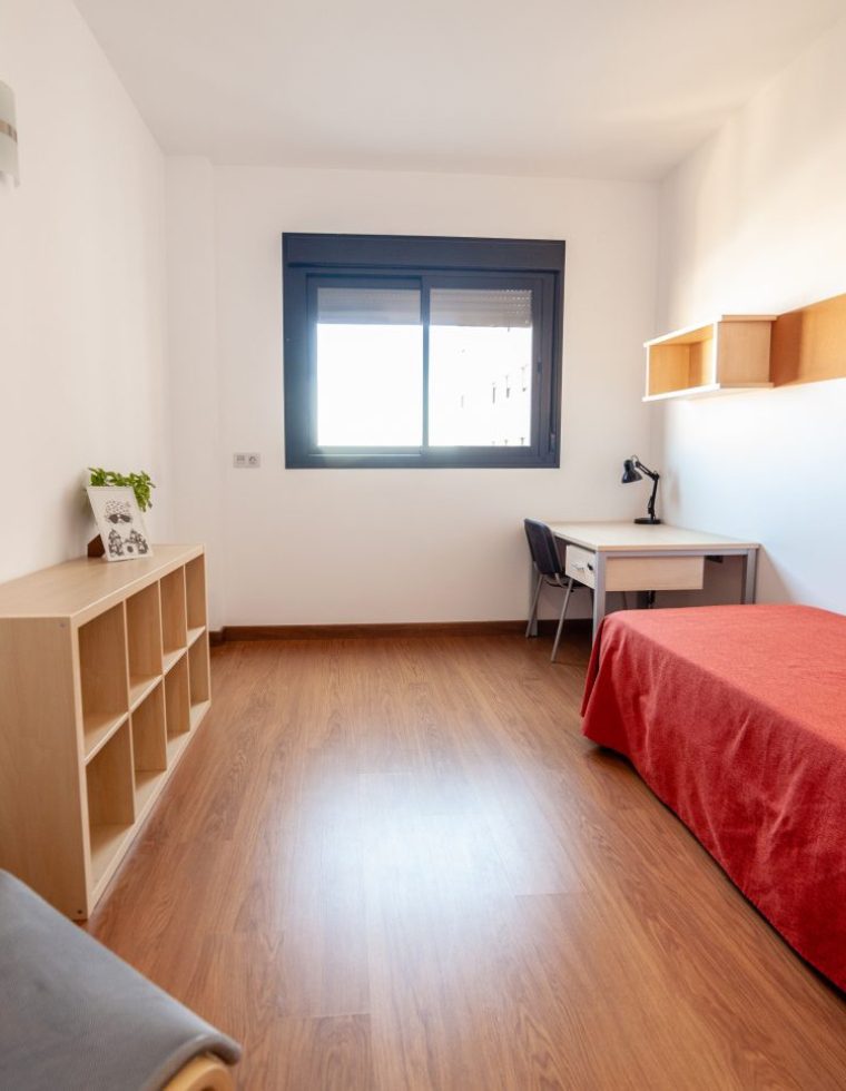 Residencia-Universitaria-Resa-Civitas-Almeria-Header-web-mobile-760x980px-Pagina-Habitaciones-1